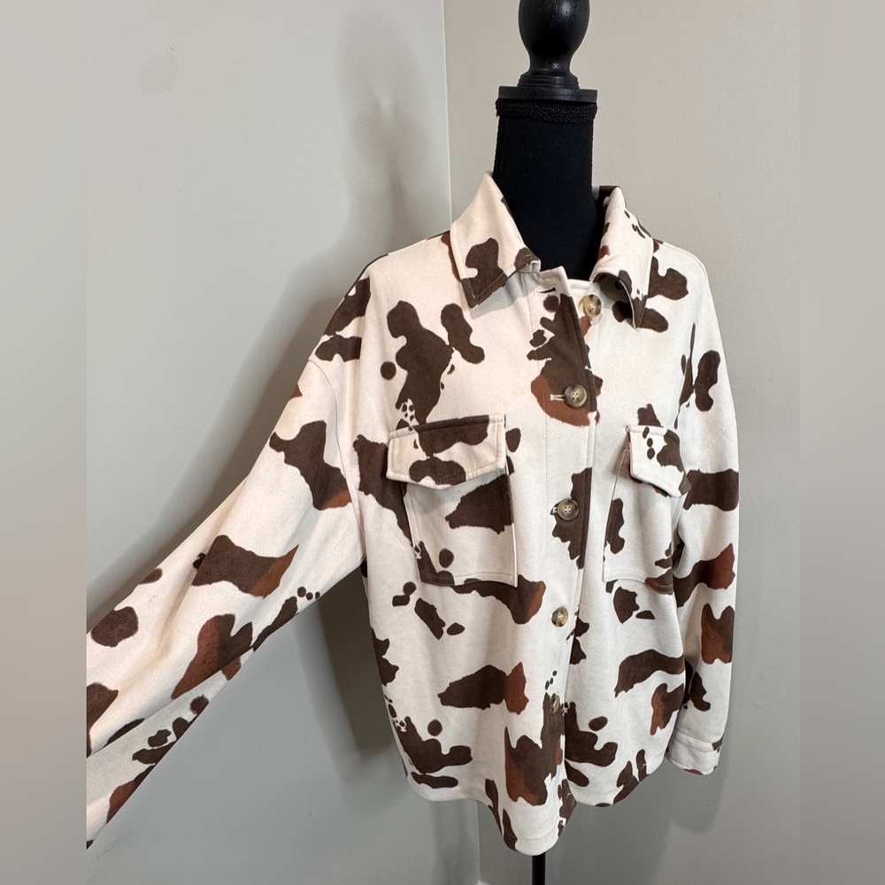 Altar’d State Cow Print Shacket Western Ranchcore Cowgirl Jacket Large - Picture 2 of 10